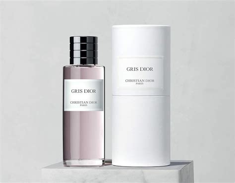 gris dior paris perfume|gris montaigne dior price.